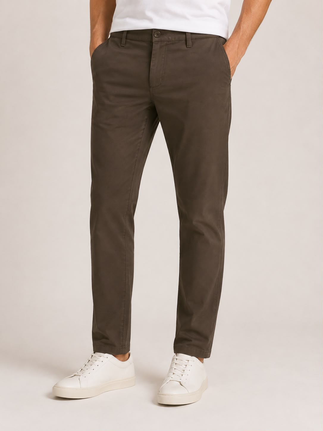 Dril Hombre Café Slim Fit Tiro Medio